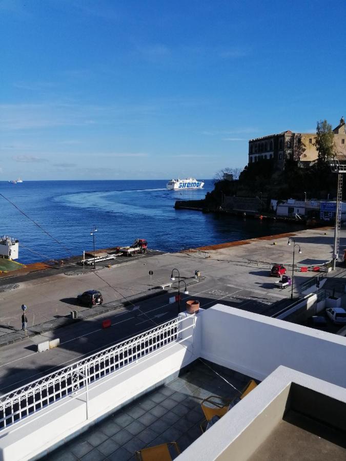 Casa Del Vento Appartement Lipari  Buitenkant foto