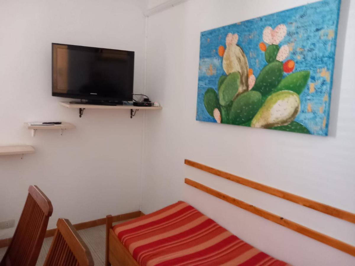 Casa Del Vento Appartement Lipari  Buitenkant foto